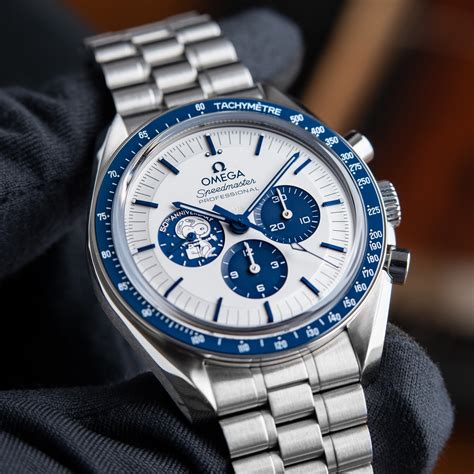 omega speedmaster snoopy usato|omega Snoopy 50th anniversary price.